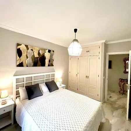 Puerto Deluxe Apartment *